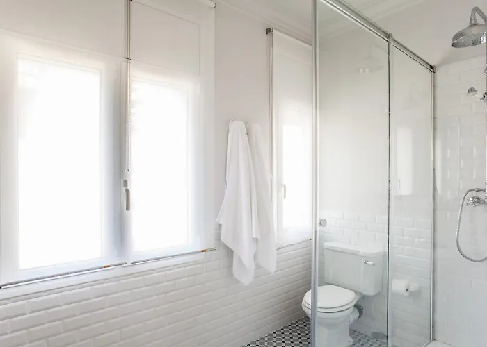 Ola Living Broto Apartament